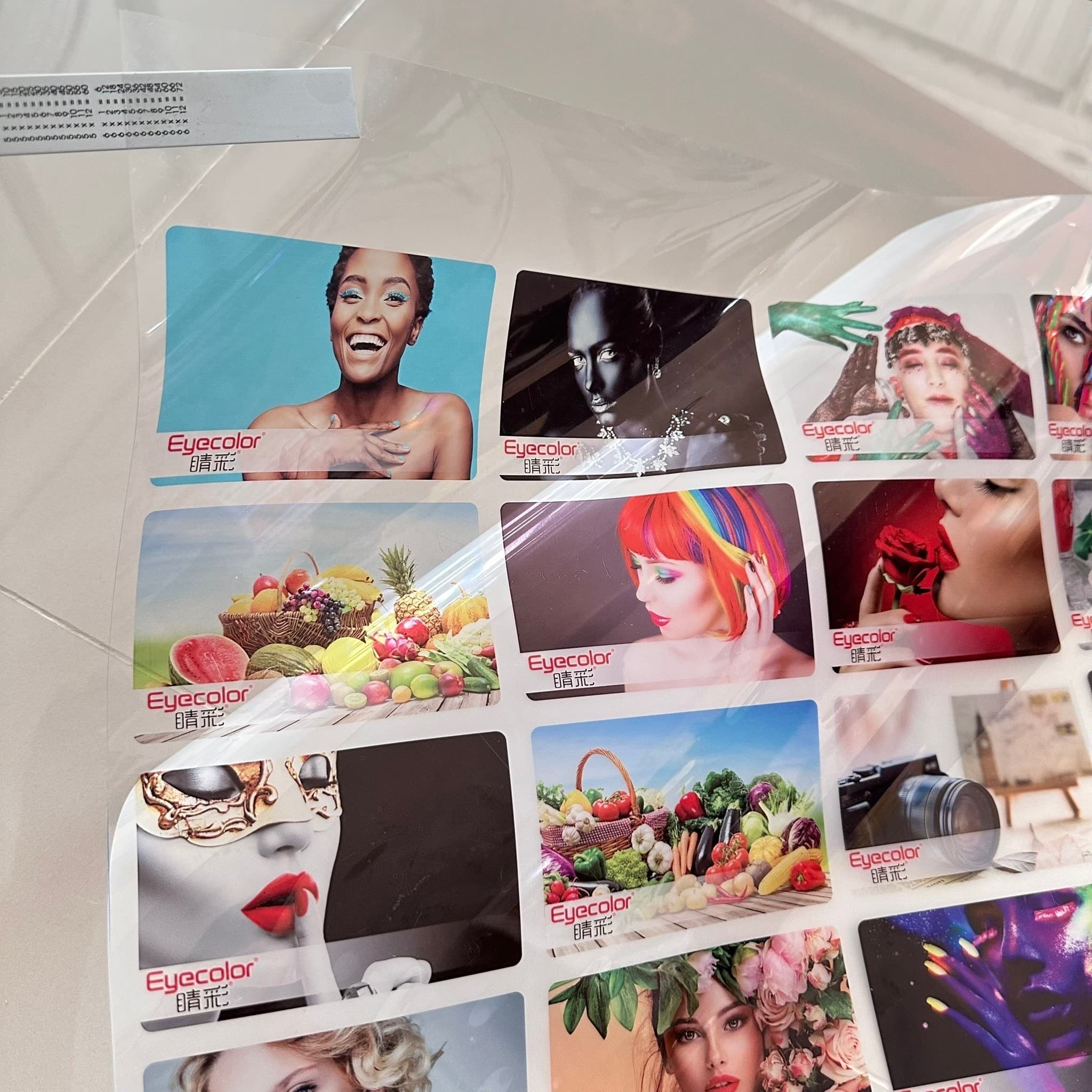 สติกเกอร์พีวีซีใส